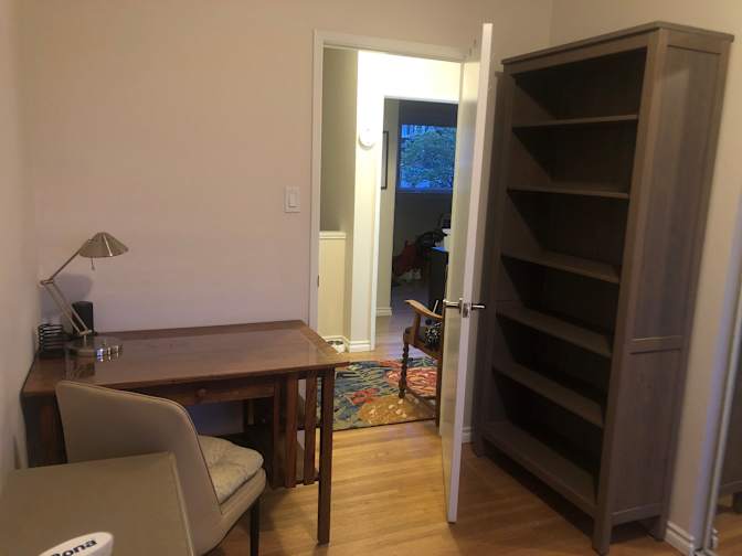 Jennifer's room