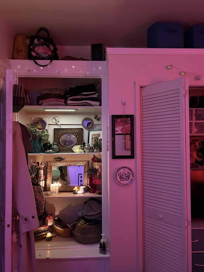 Carrie's room