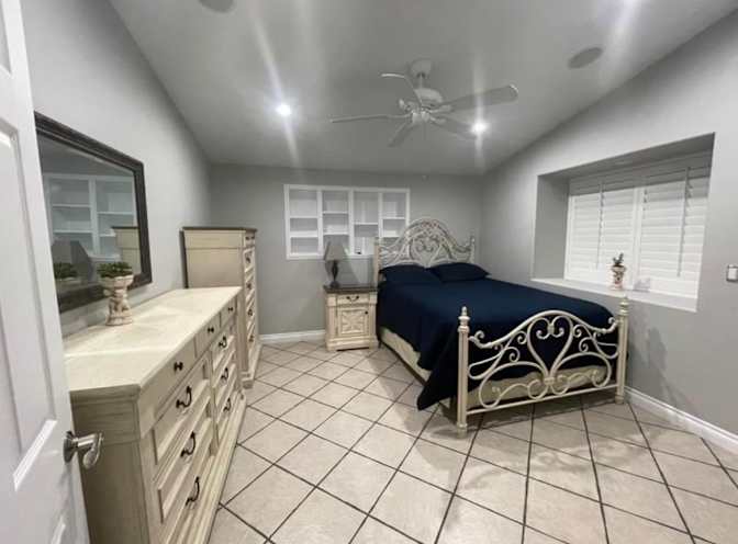 Gabriela's room
