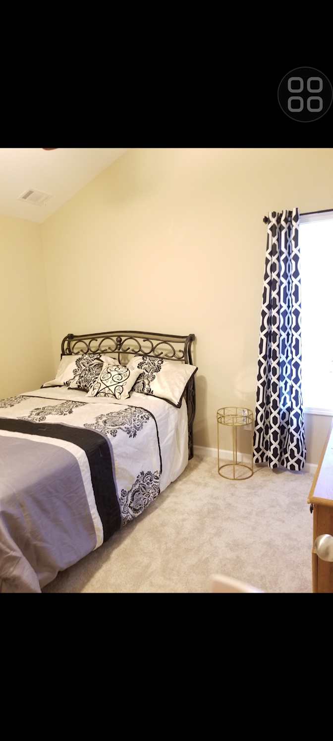 Stephanie's room