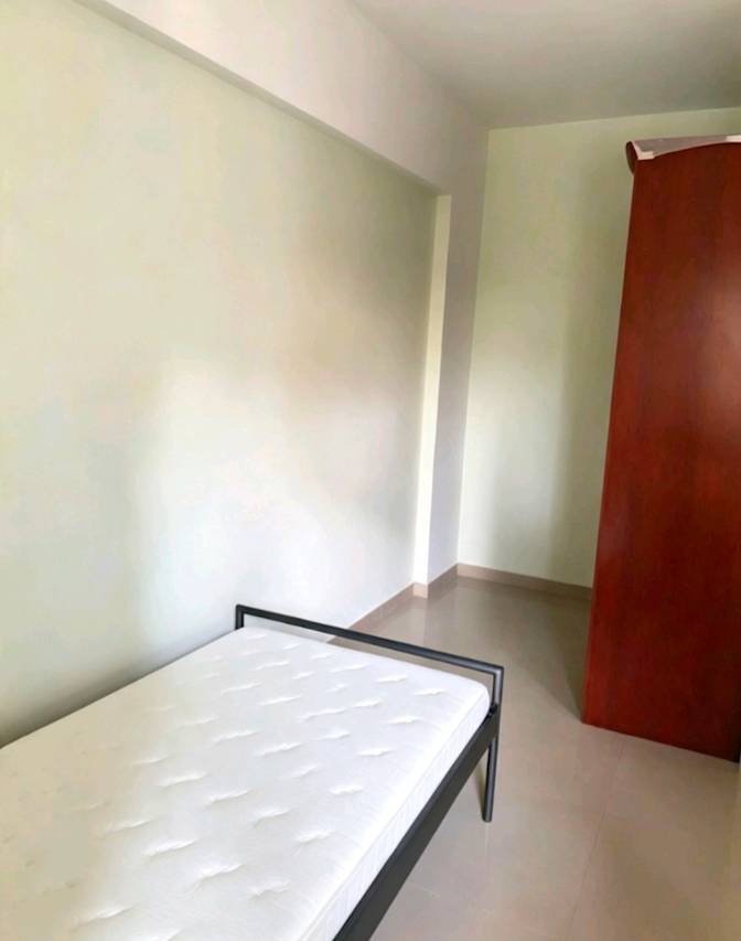 Ros's room