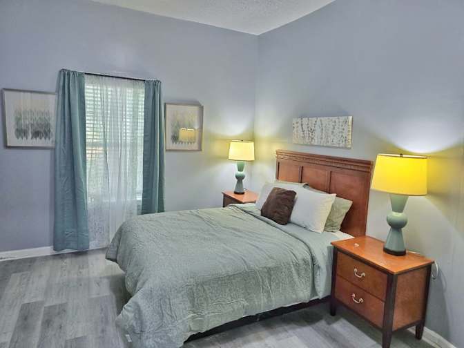 Phyllis's room