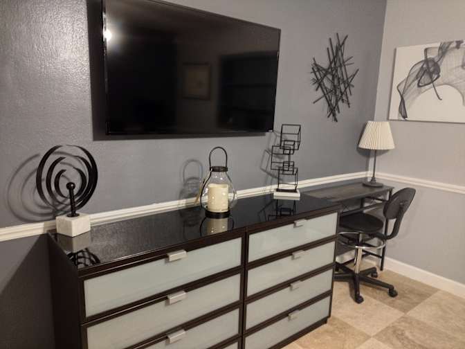Sebring Florida's room