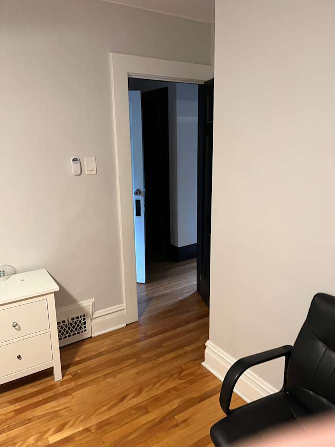 Sunny's room