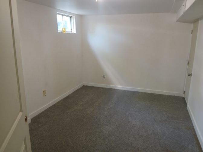 MARK SCHLESSMAN's room
