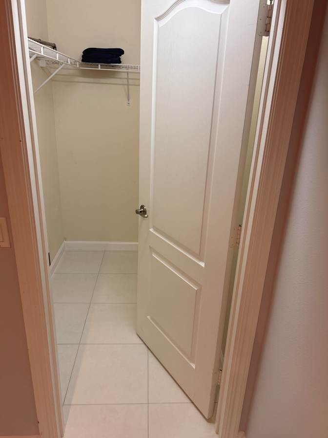 Pretoucheka's room