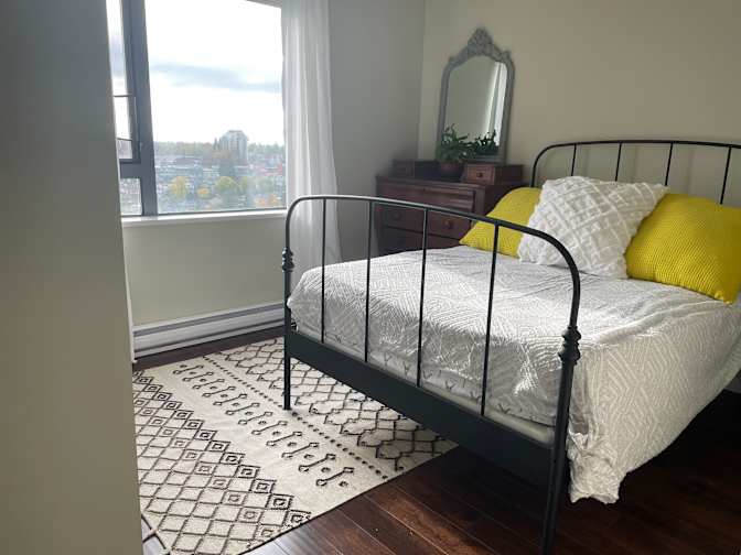 Maryam Shalalvand's room