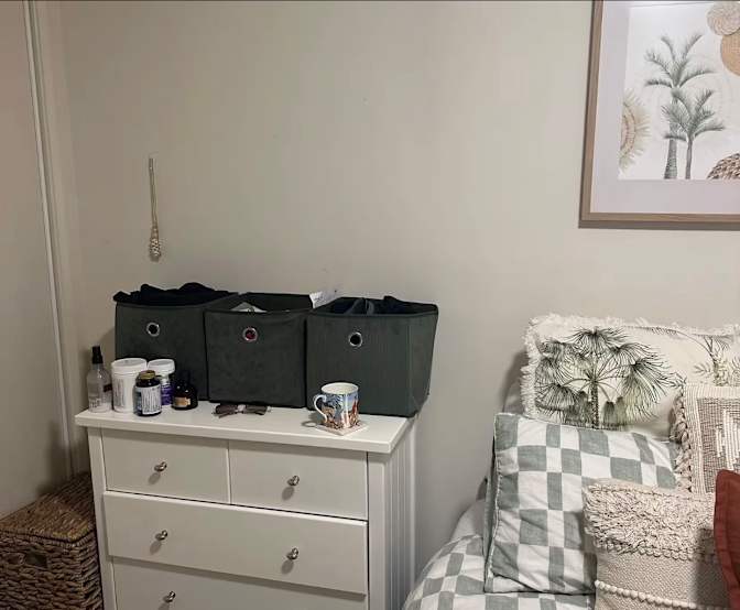 Donna's room