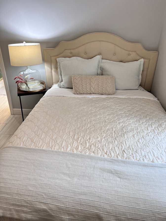 Claudia's room