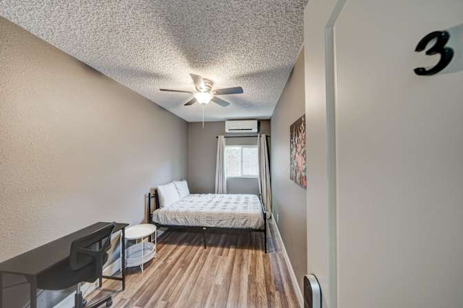 PadSplit's room