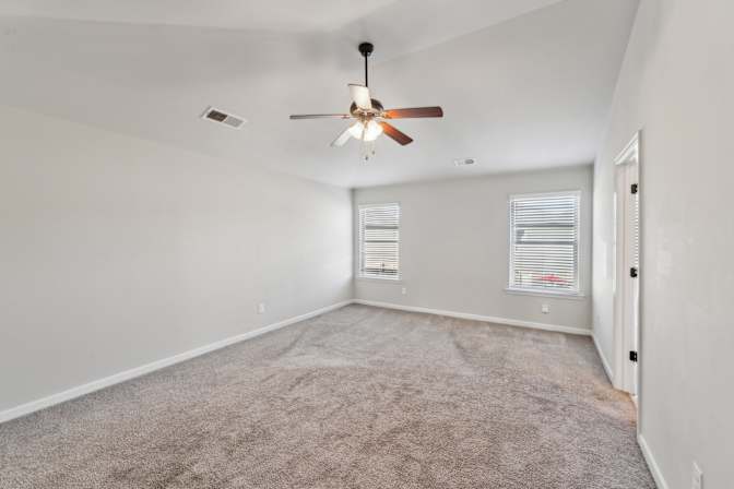 Alcove Rooms's room
