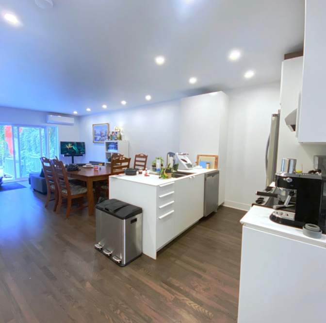 INES BARRAKAD's room