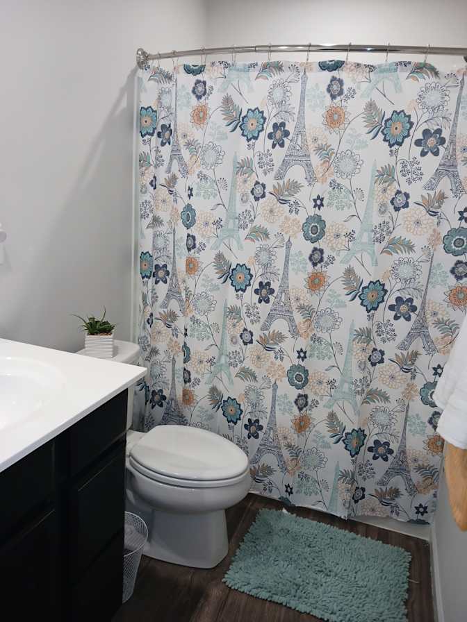 Ramdon's room