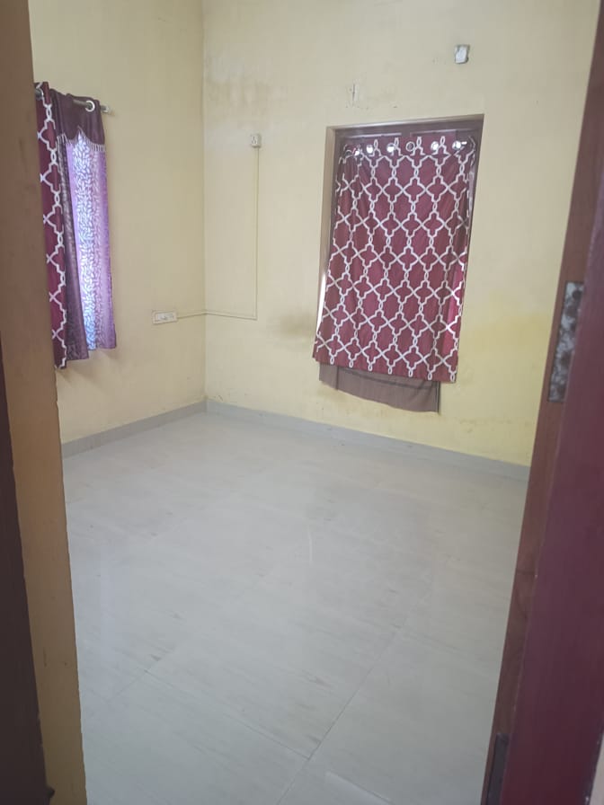 Bibin Das E D's room