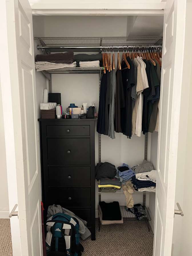 Dwayne Fernandes's room