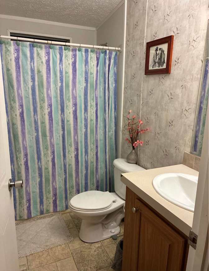Lorraine S Nicoll's room