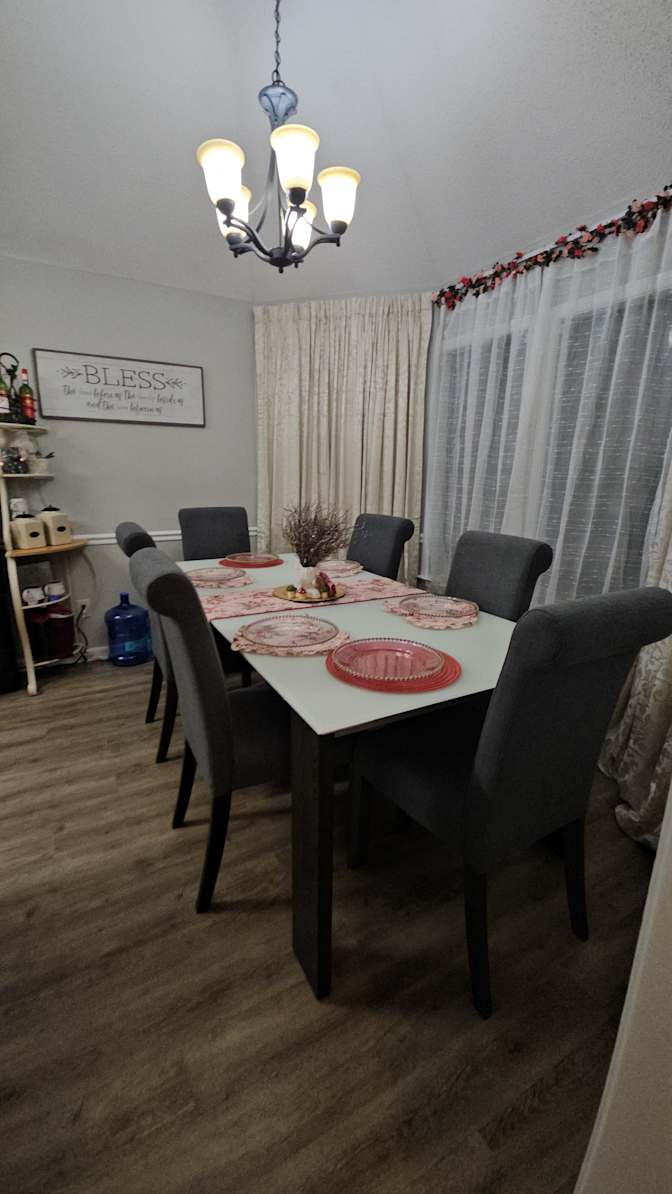 Lovella's room