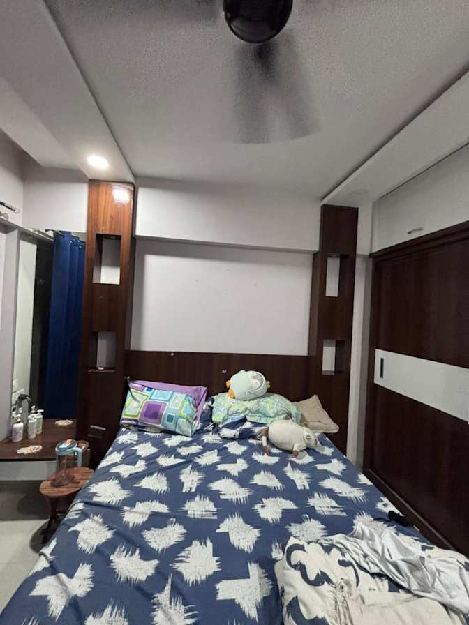 Himanshi's room