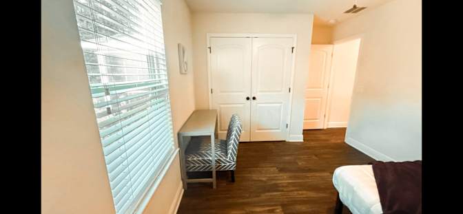 Jan Simmons's room