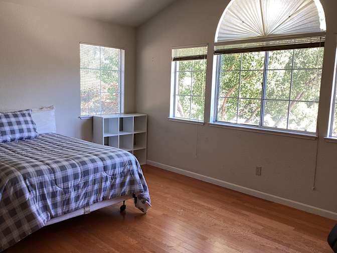 Rosa's room