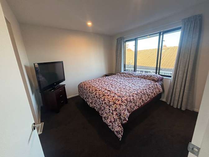 Gurinder's room