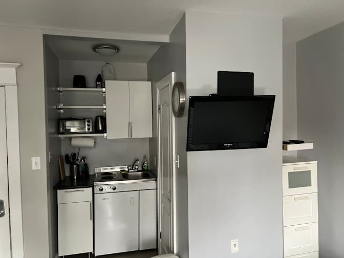 Nick Sarkovski's room