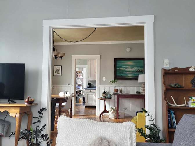 Theo's room