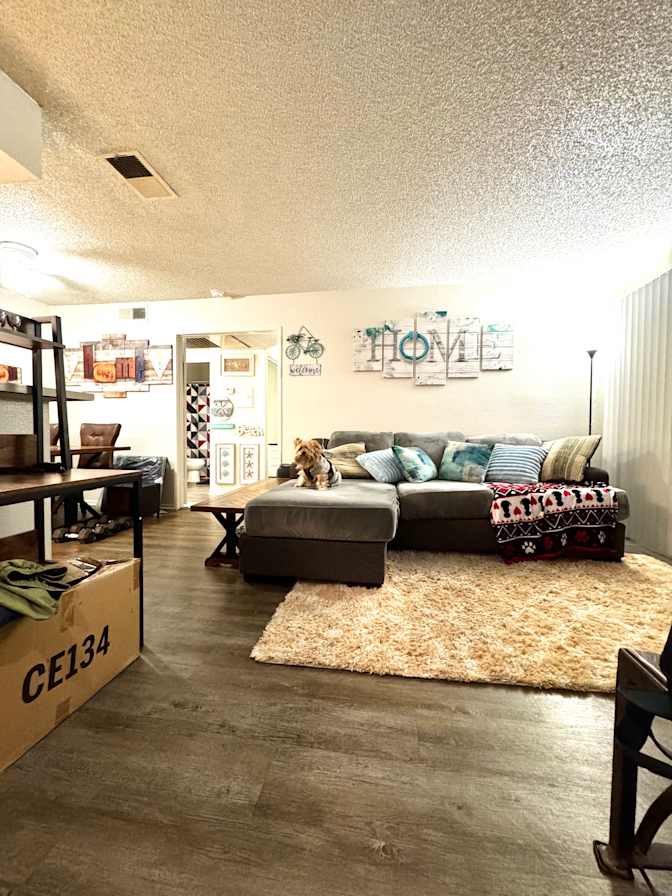 Golden's room