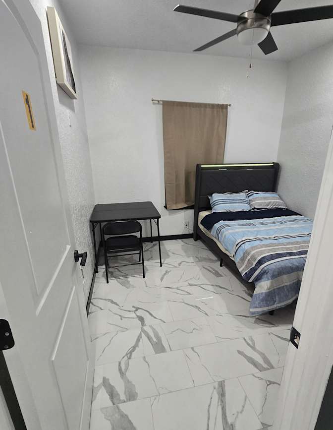 PadSplit's room