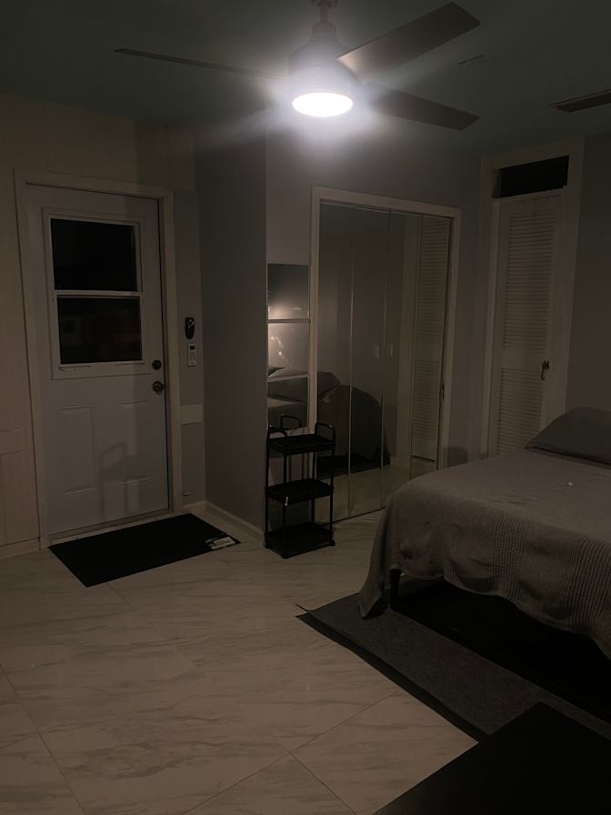 Colombian queen's room