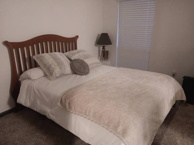 Linda's room