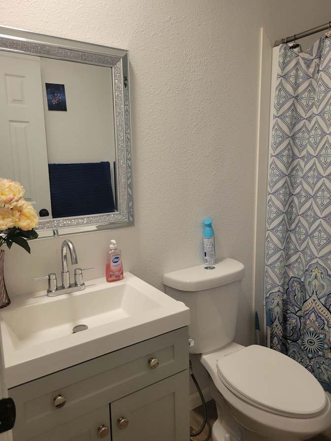 Cintia Rocha's room