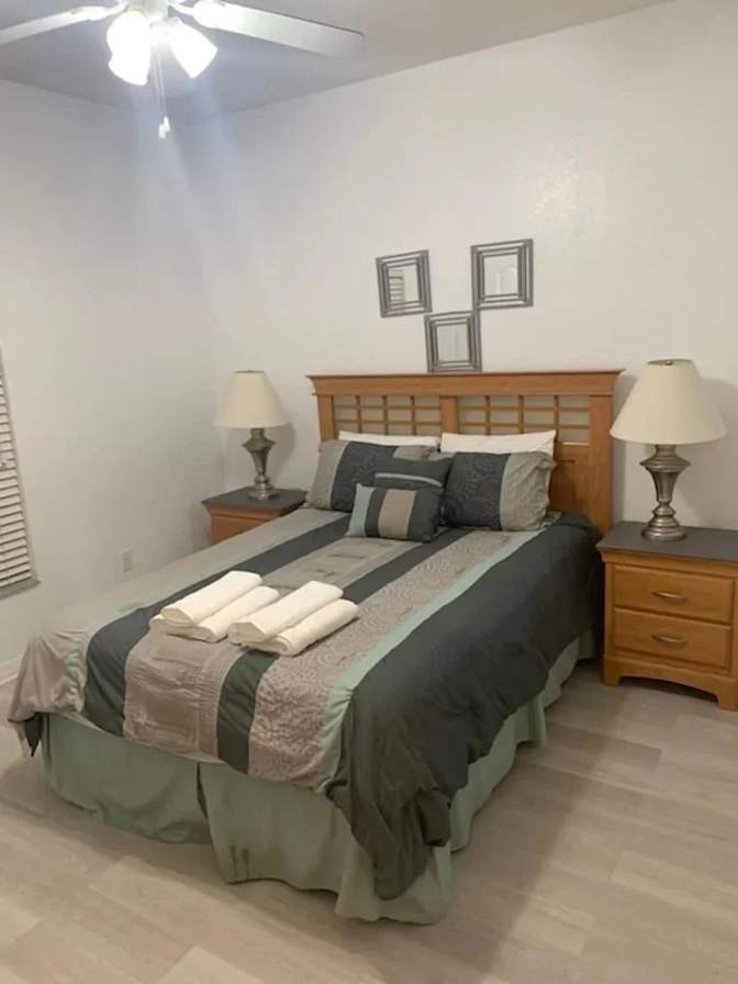 Julio's room