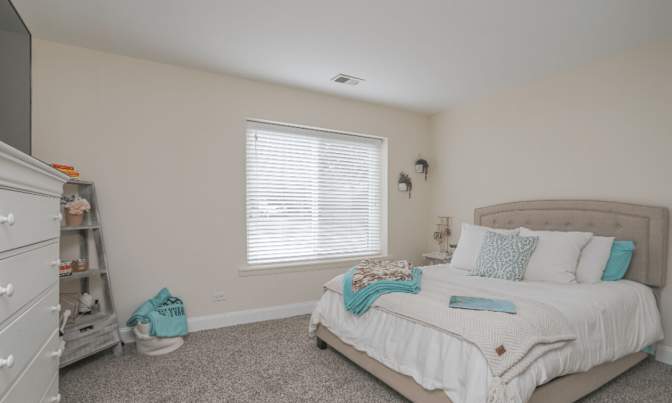 Diana's room