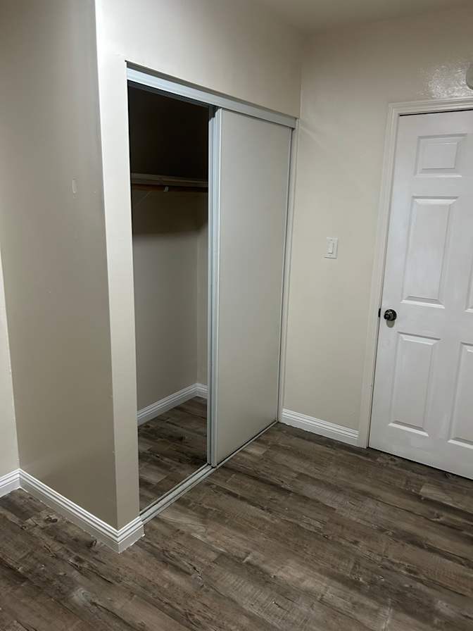 Efren's room