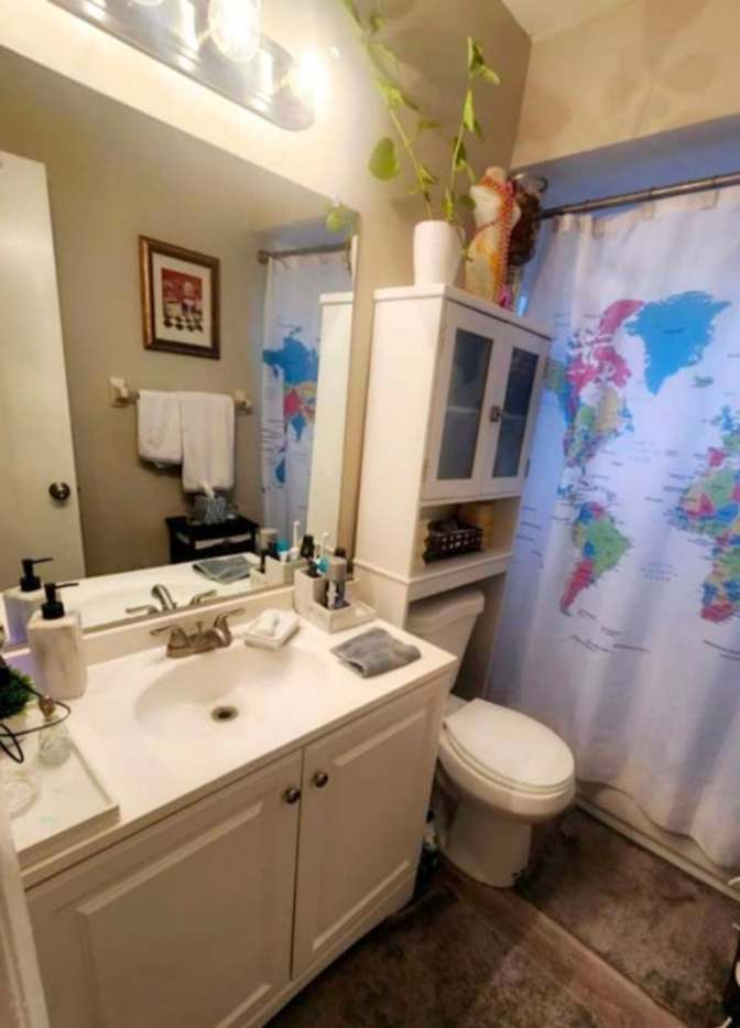 Alice's room