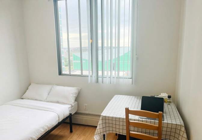 Arash Kardanpour's room