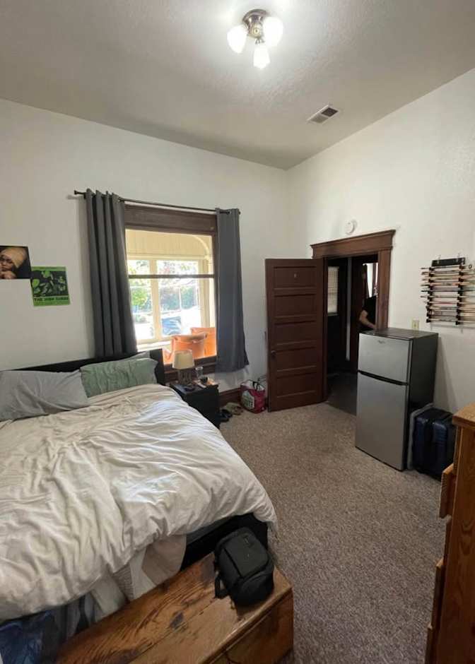 Andrew's room