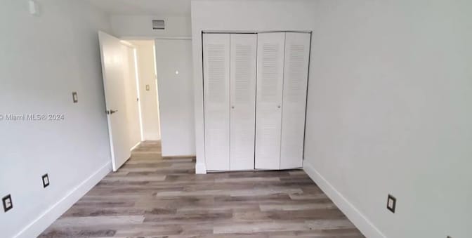 Carlos's room