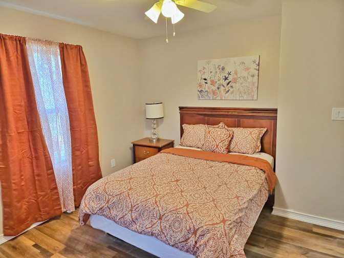 Grandbay RE Holdings's room