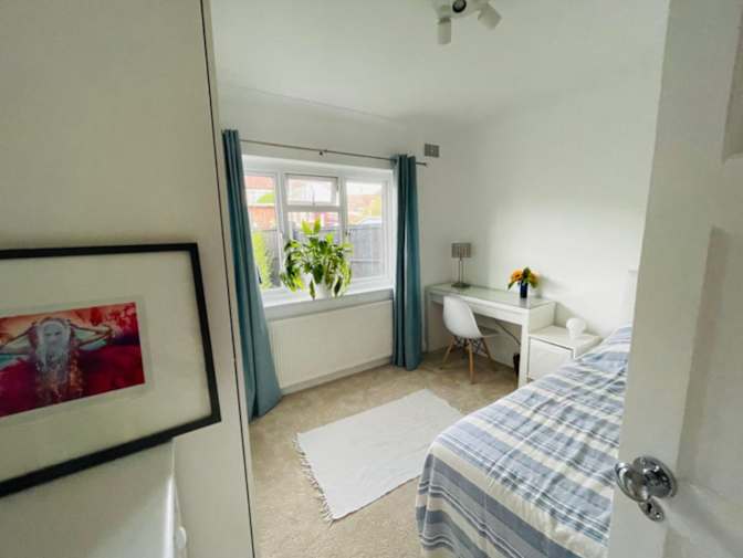 Karine Torr's room