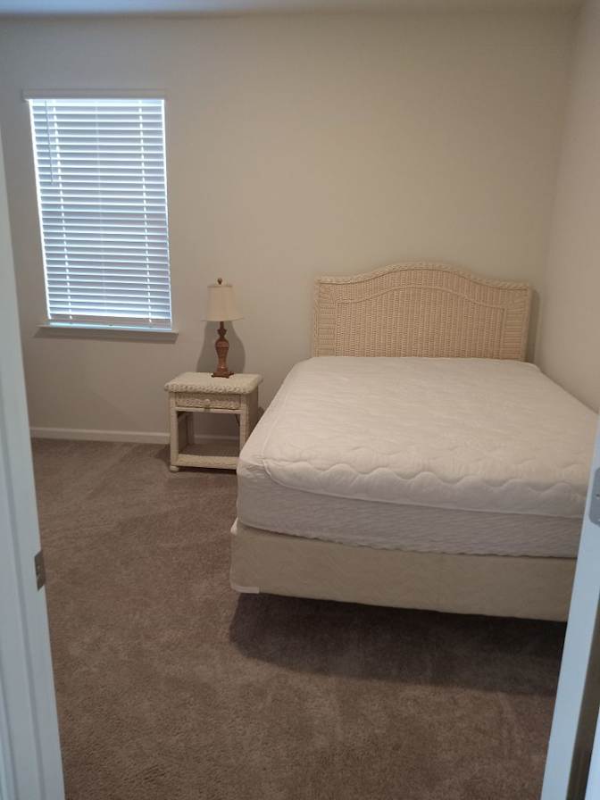 Linda Alonso's room