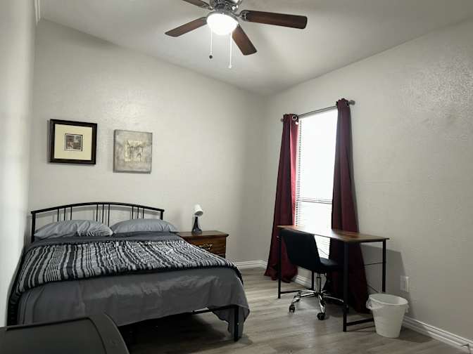 PadSplit's room