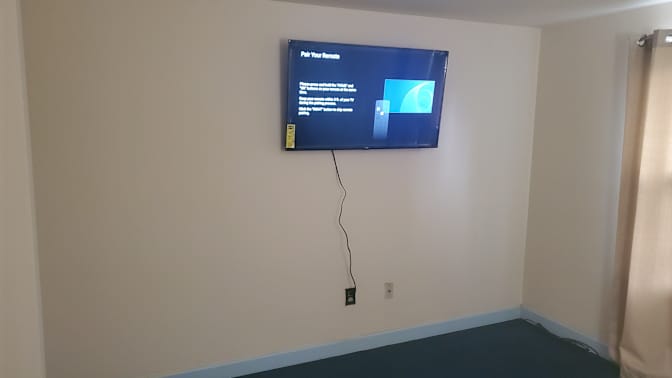 Enrique's room