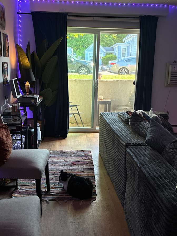 Dale's room