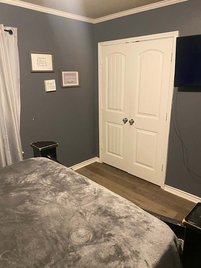 Jermaine's room
