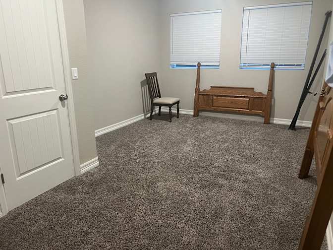 Tai's room