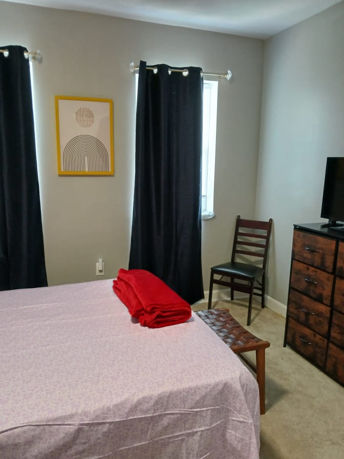 Shah...'s room
