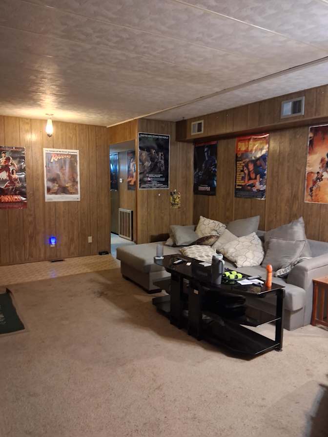 Richard A Elsman's room