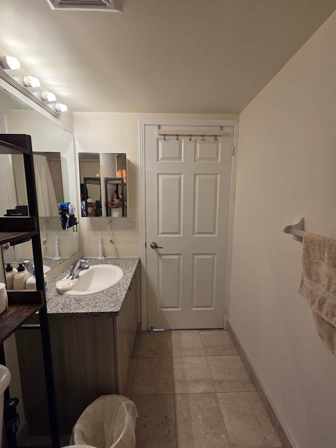 Renée's room